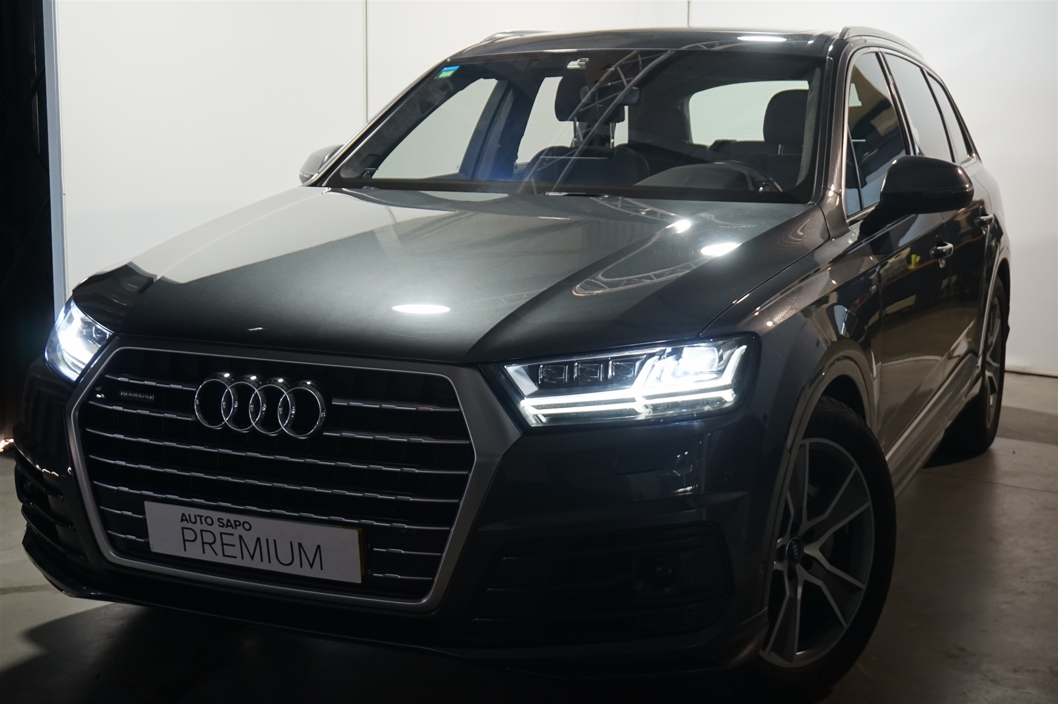 Audi Q7 3.0 TDi quattro S-line Tip. 7L