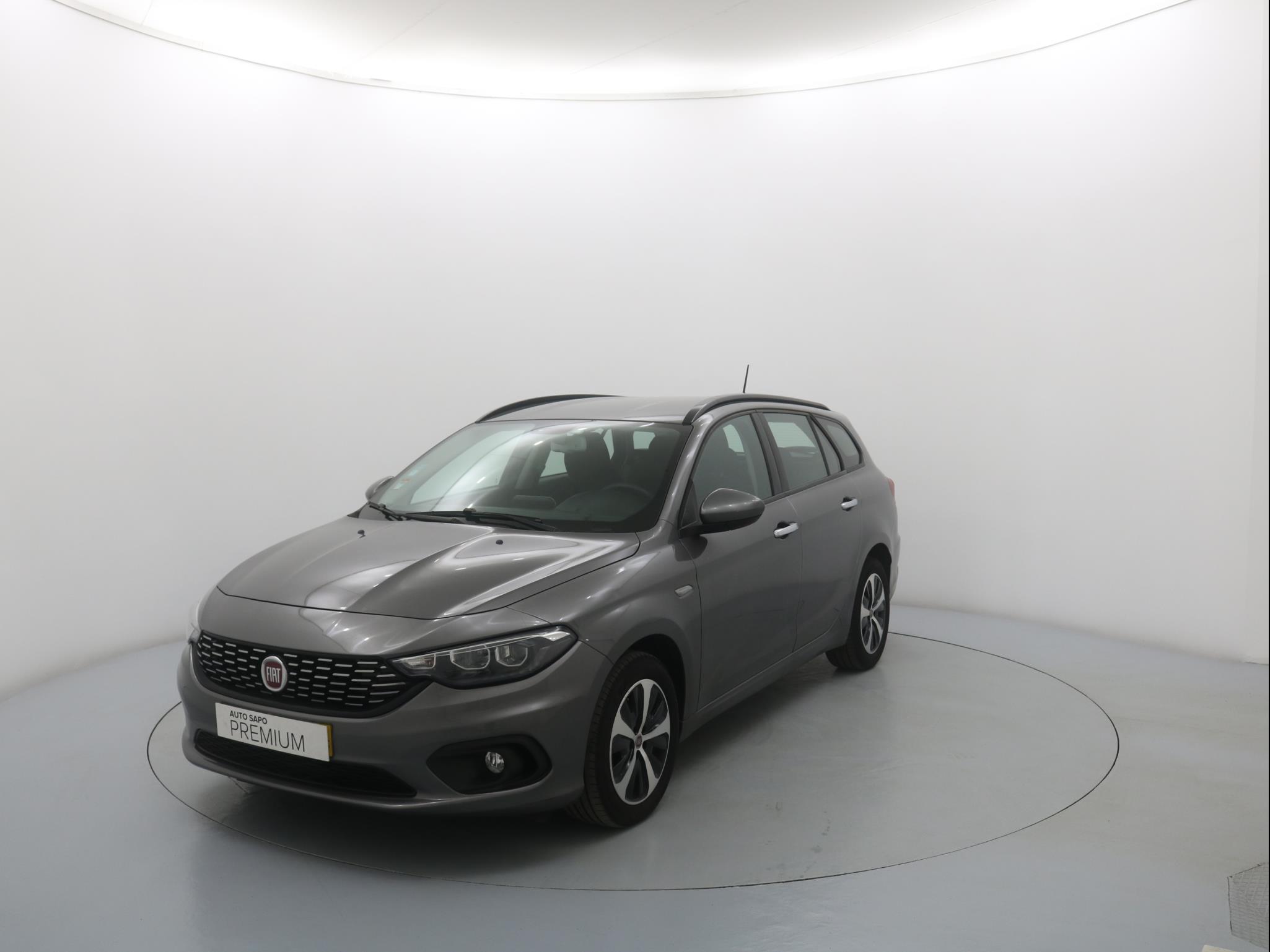 Fiat Tipo 1.6 M-Jet Lounge (120cv) (5p) (2016 a presente)